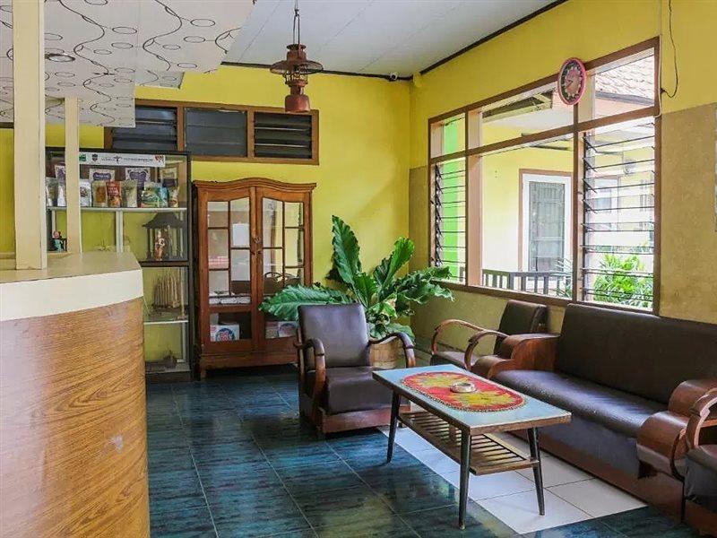 Oyo Life 1708 Hotel Budi Famili 1 Syariah Ciamis Εξωτερικό φωτογραφία