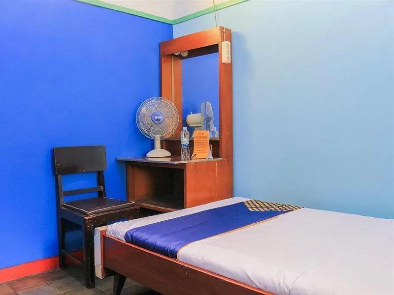 Oyo Life 1708 Hotel Budi Famili 1 Syariah Ciamis Εξωτερικό φωτογραφία