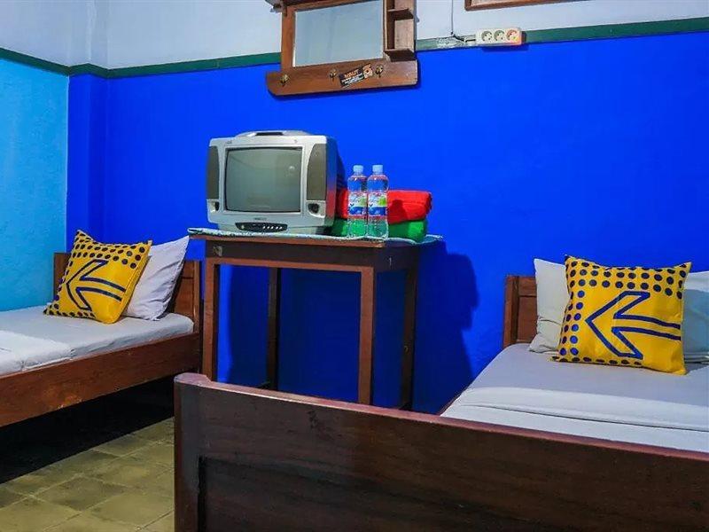 Oyo Life 1708 Hotel Budi Famili 1 Syariah Ciamis Εξωτερικό φωτογραφία